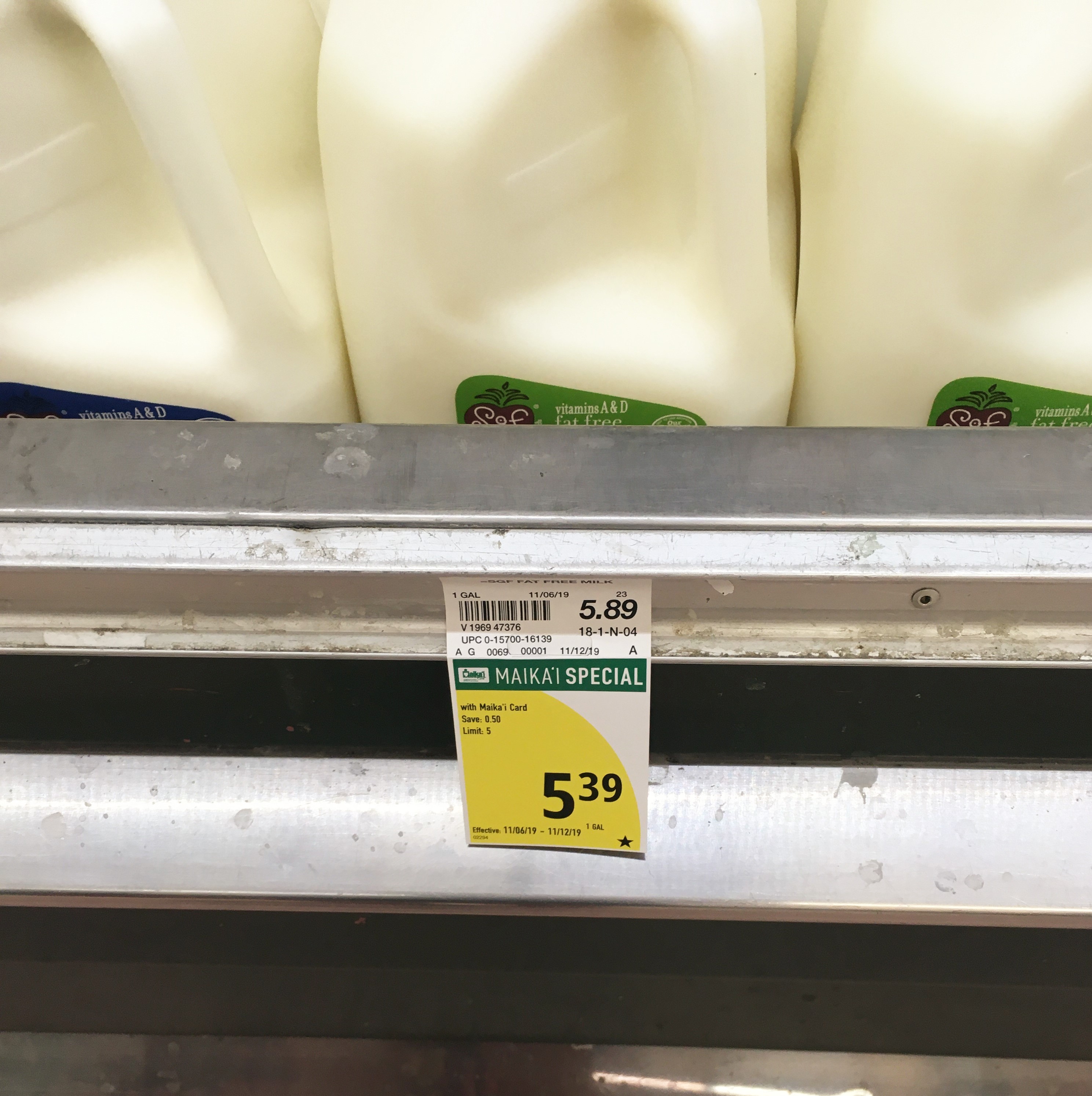 A Tourist S Guide To Grocery Shopping In Hawaii Tangled Up In Food