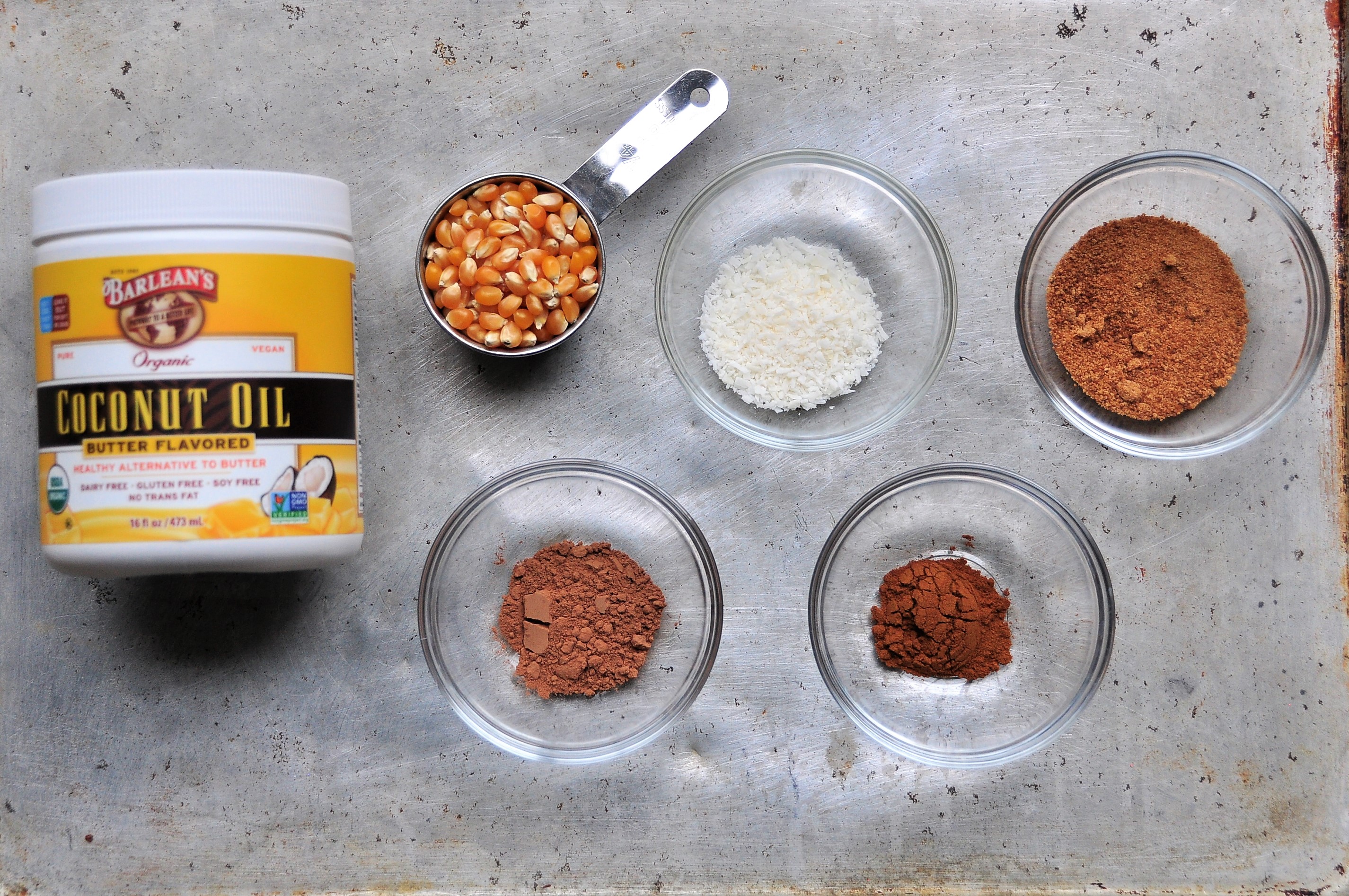 Cocoadusted Popcorn with Coconut and Cinnamon Tangled Up In Food