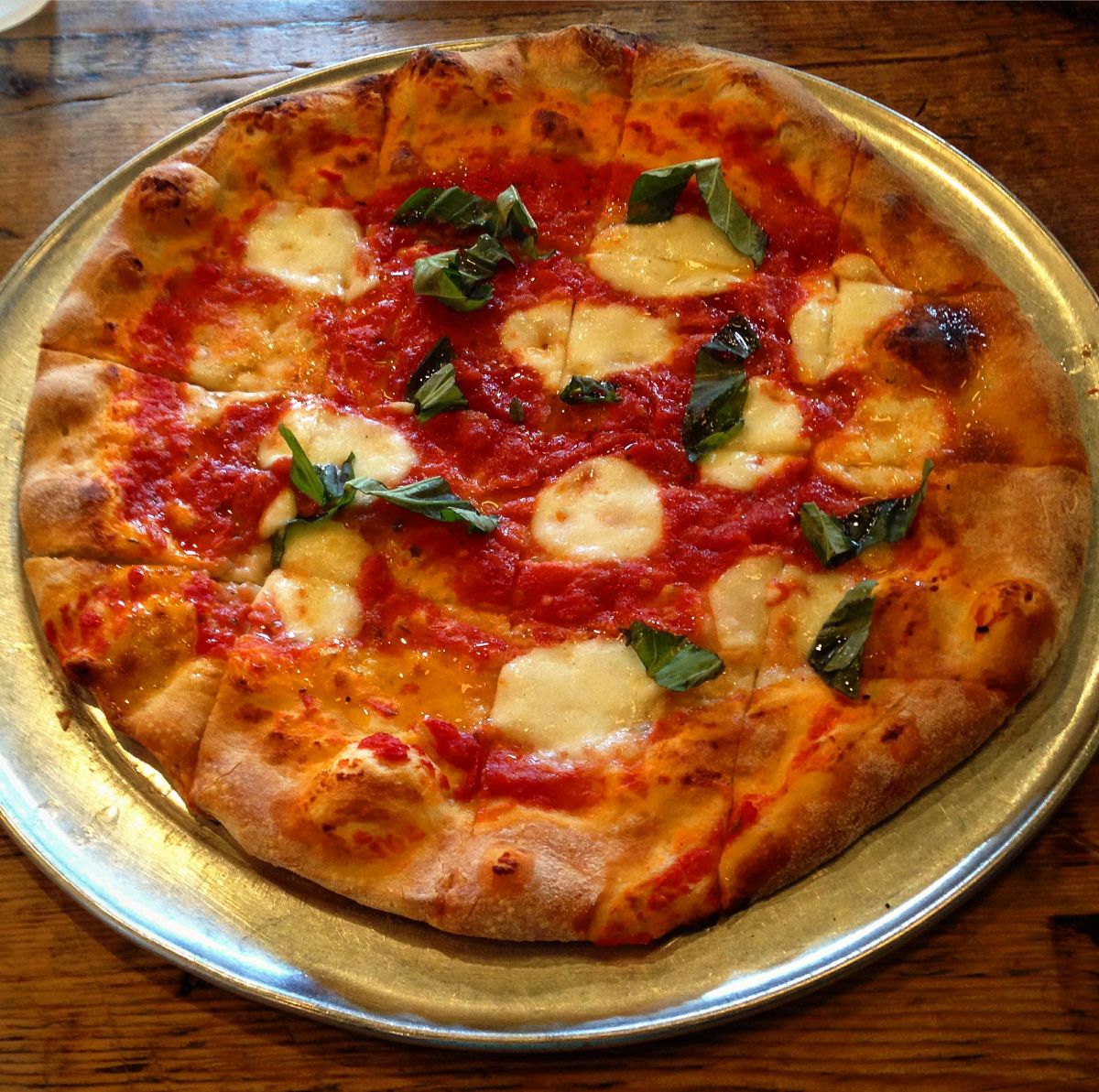 Milwaukee Pizza Bus Tour with Milwaukee Food & City Tours Tangled Up