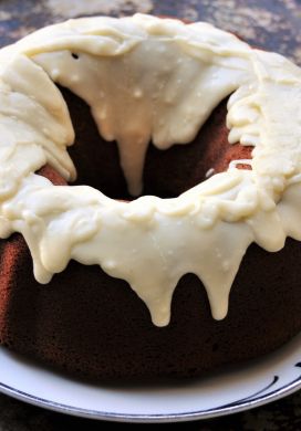 Pumpkin Bundt Cake with Vanilla Glaze