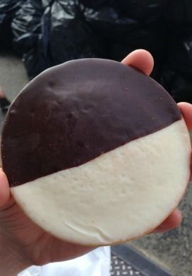 Black & White Cookie, Russ & Daughters