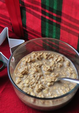 Holiday Spiced Overnight Oats