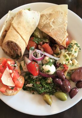 Lunch buffet at Olives, Mankato