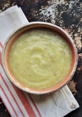 Potato Leek Soup with Thyme