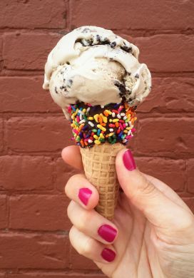 Cappuccino Oreo ice cream cone, The Pearl Ice Cream Parlor