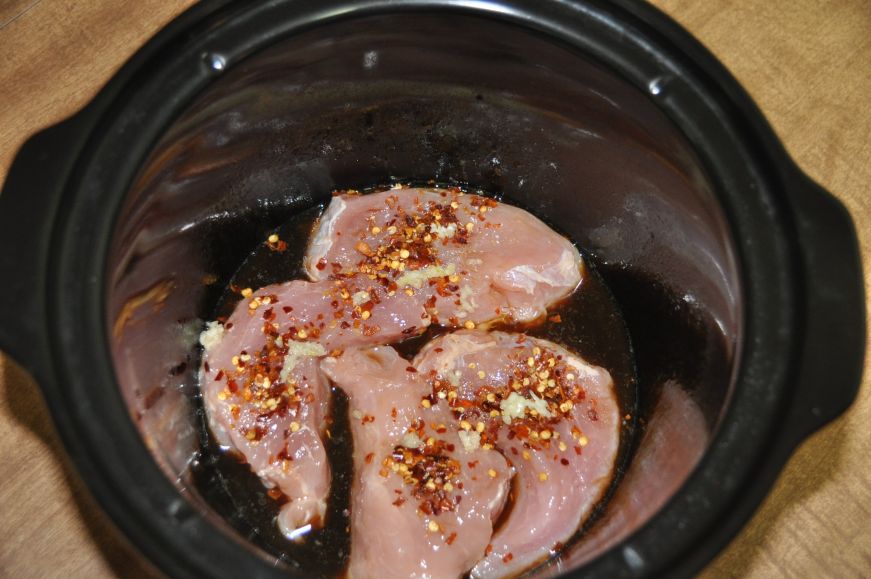 Slow Cooked Thai Pork with Peanut Sauce in Slow Cooker