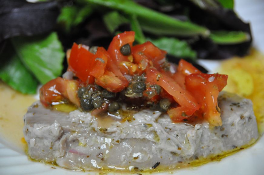Tuna with Tomato-Caper Salsa 