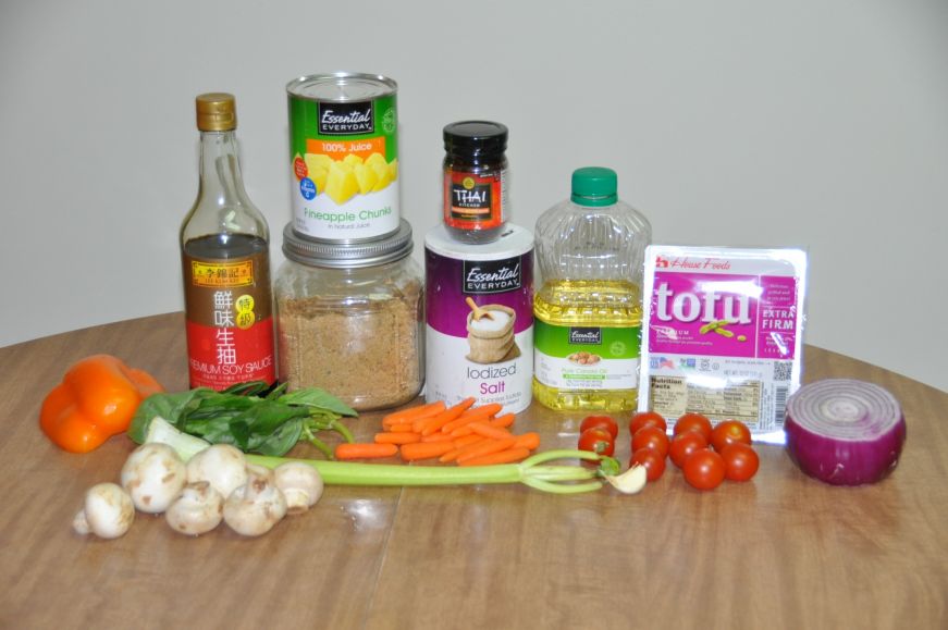 Hot-Sweet-Sour Soup with Tofu and Pineapple Ingredients