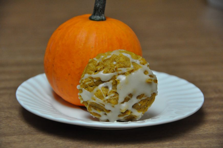 Pumpkin Oatmeal Cookies with Maple Glaze