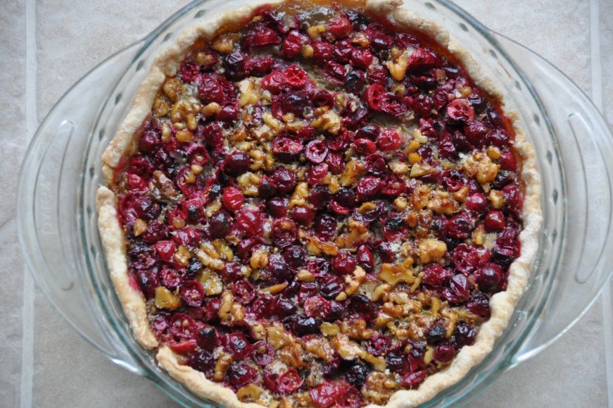 Maple-Walnut Cranberry Pie 