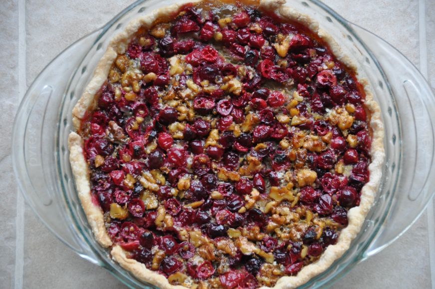 Maple-Walnut Cranberry Pie 