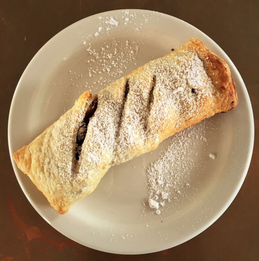 Apple strudel, Mandan Depot Bier Hall