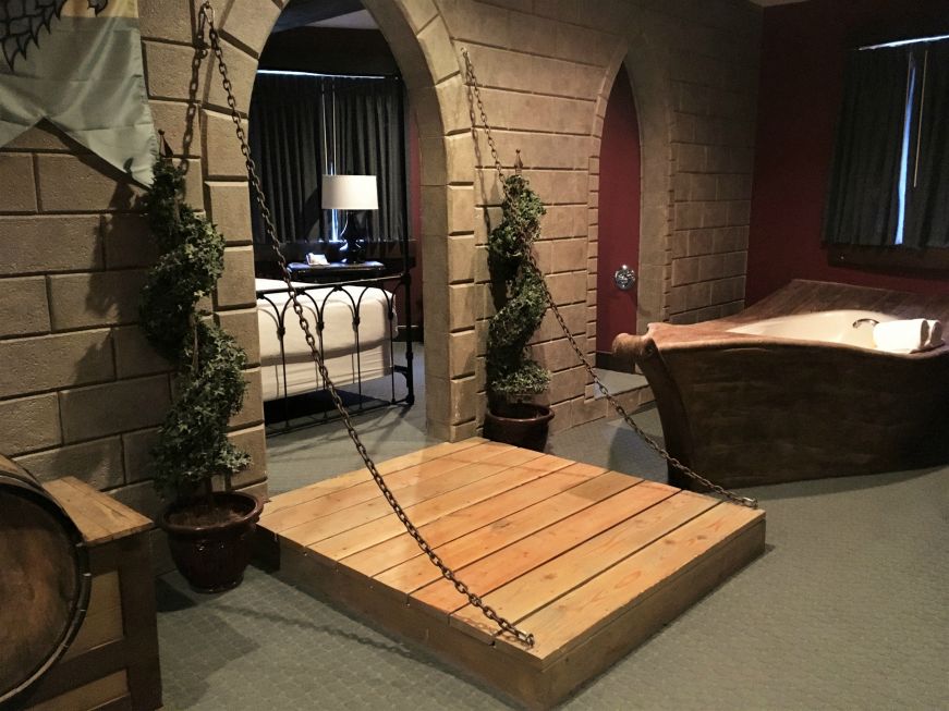 Drawbridge in Camelot room, Chateau Avalon, Kansas City, Kansas