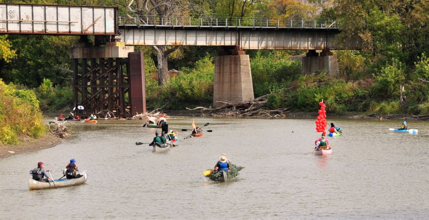 Canoe Parade, Fargo