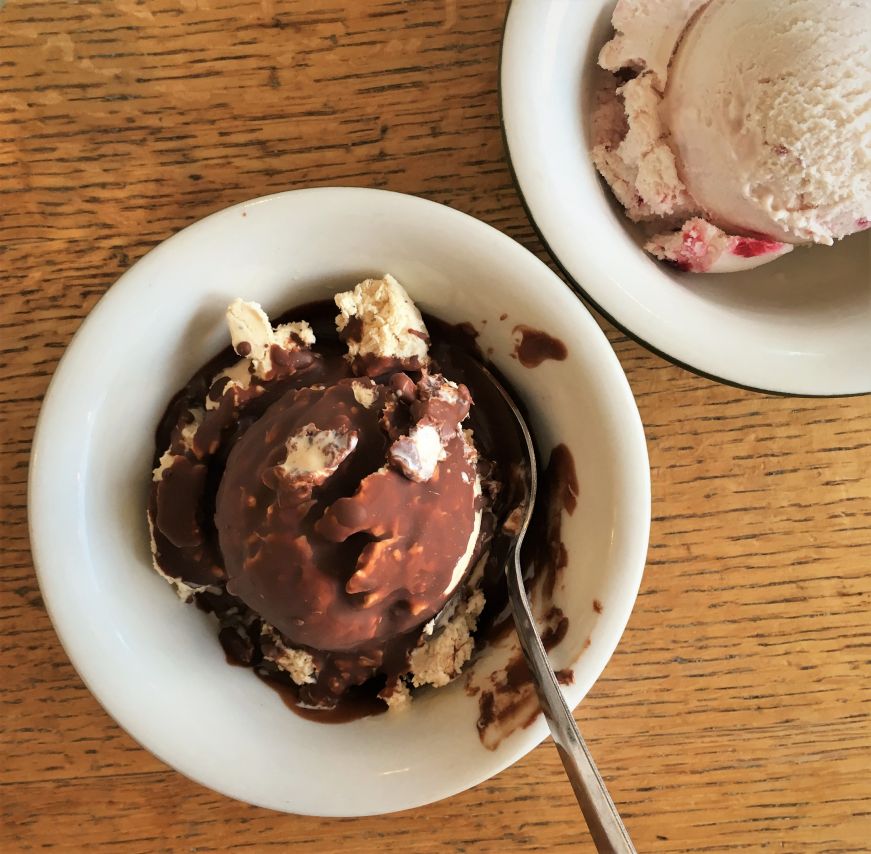 Cappuccino with chocolate shell and raspberry honey, La La Homemade Ice Cream