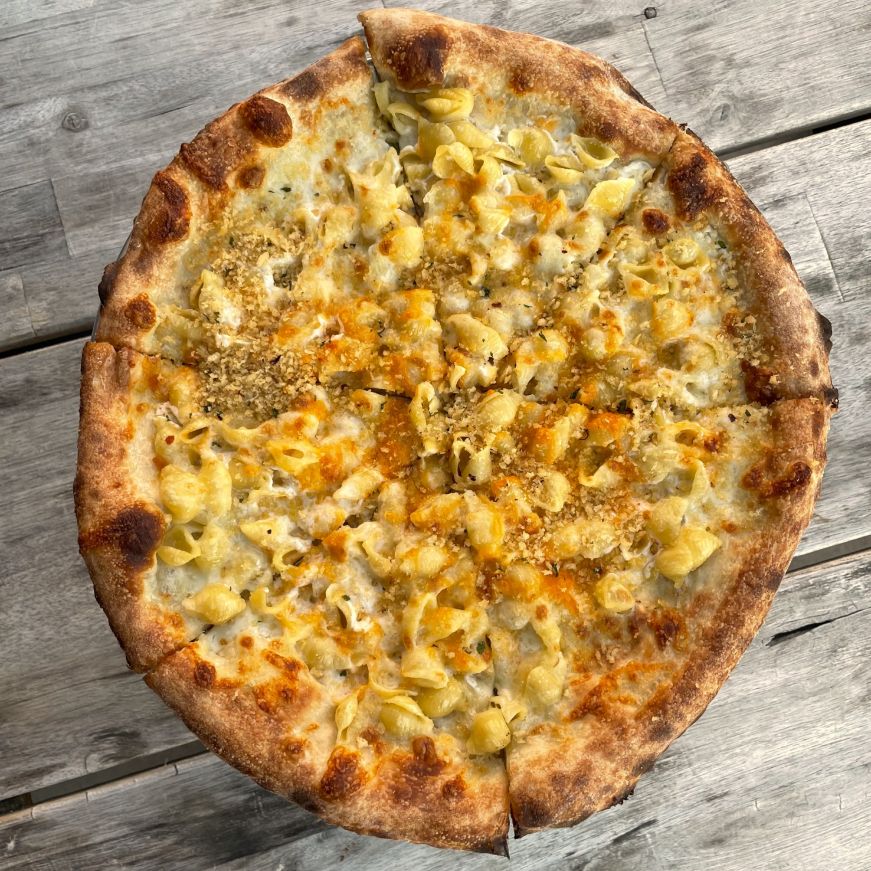 Return of the Mac, Earl Giles, Minneapolis Pizza topped with pasta shells