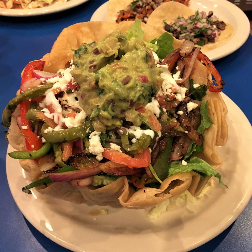 Fajita taco salad, Tortas de Fuego Fajita taco salad, Tortas de Fuego