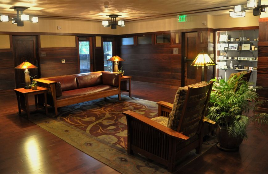 Law lounge, Historic Park Inn, Mason City