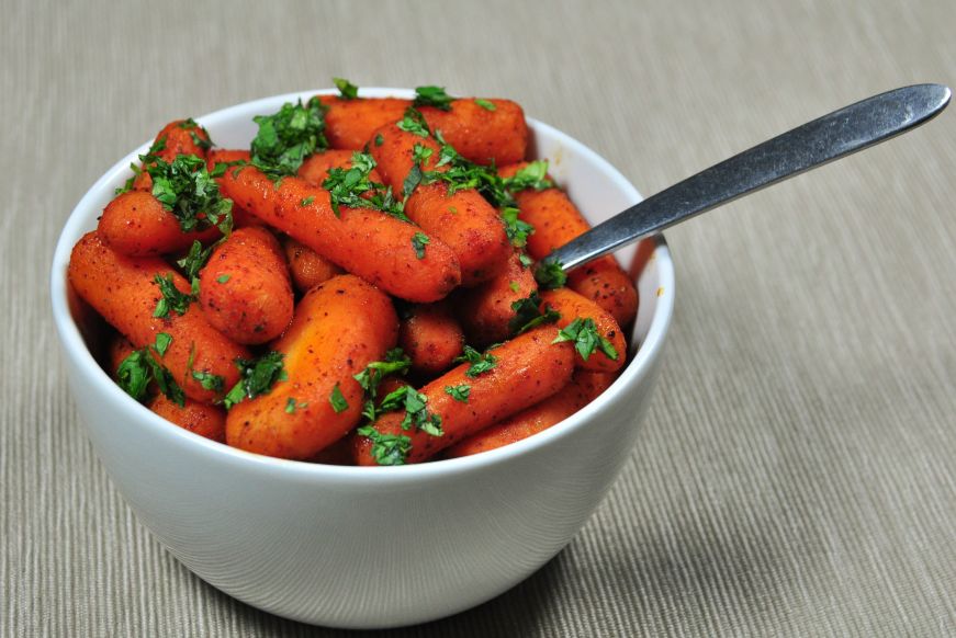 Pan Seared Carrots with Chili and Lime