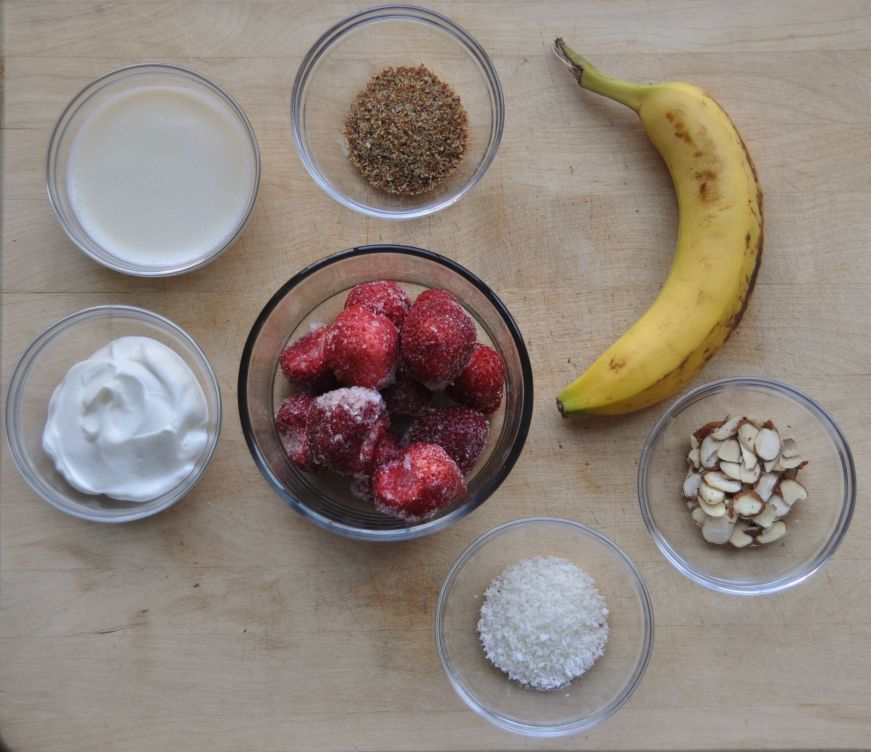 Strawberry Flax Smoothie Bowl Ingredients