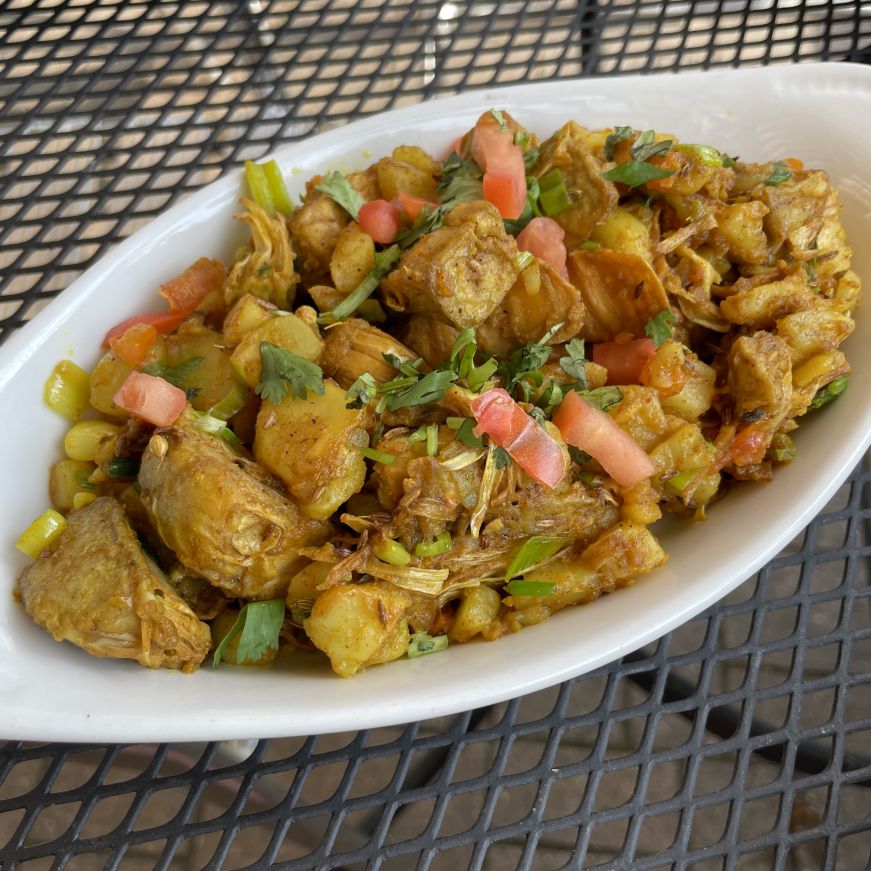 Jackfruit and potatoes 