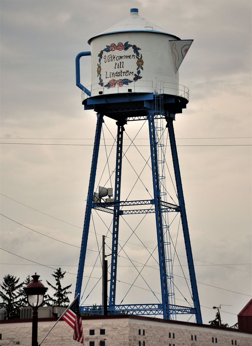 Lindström teapot water tower