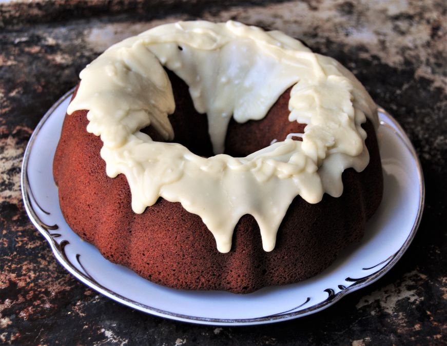 Pumpkin Bundt Cake with Vanilla Glaze