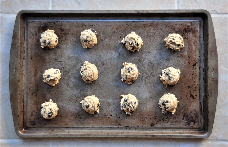 Salted Oatmeal Blueberry Cookies Before Baking