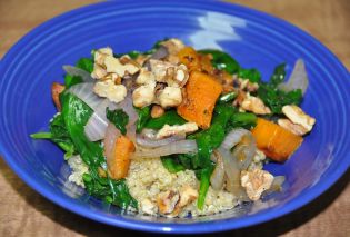 Quinoa with Sweet Potato and Spinach 