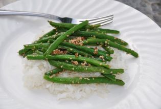 Chili Sesame Green Beans 