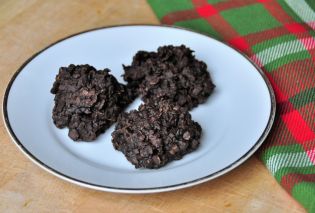 Vegan Chocolate Oatmeal No-bake Cookies